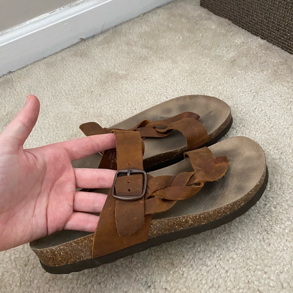 White mountain sandals